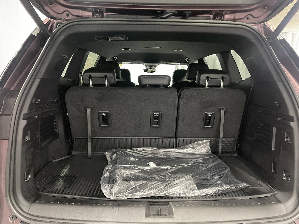 2026 GMC Acadia Elevation - Photo 7