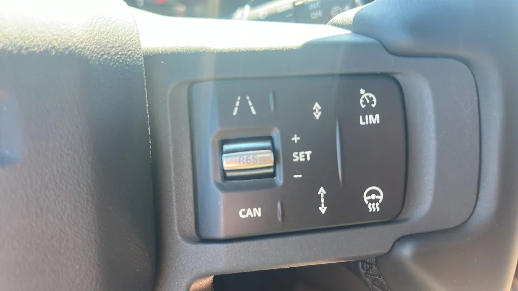 New 2026 Gray Land Rover X-Dynamic SE image 31