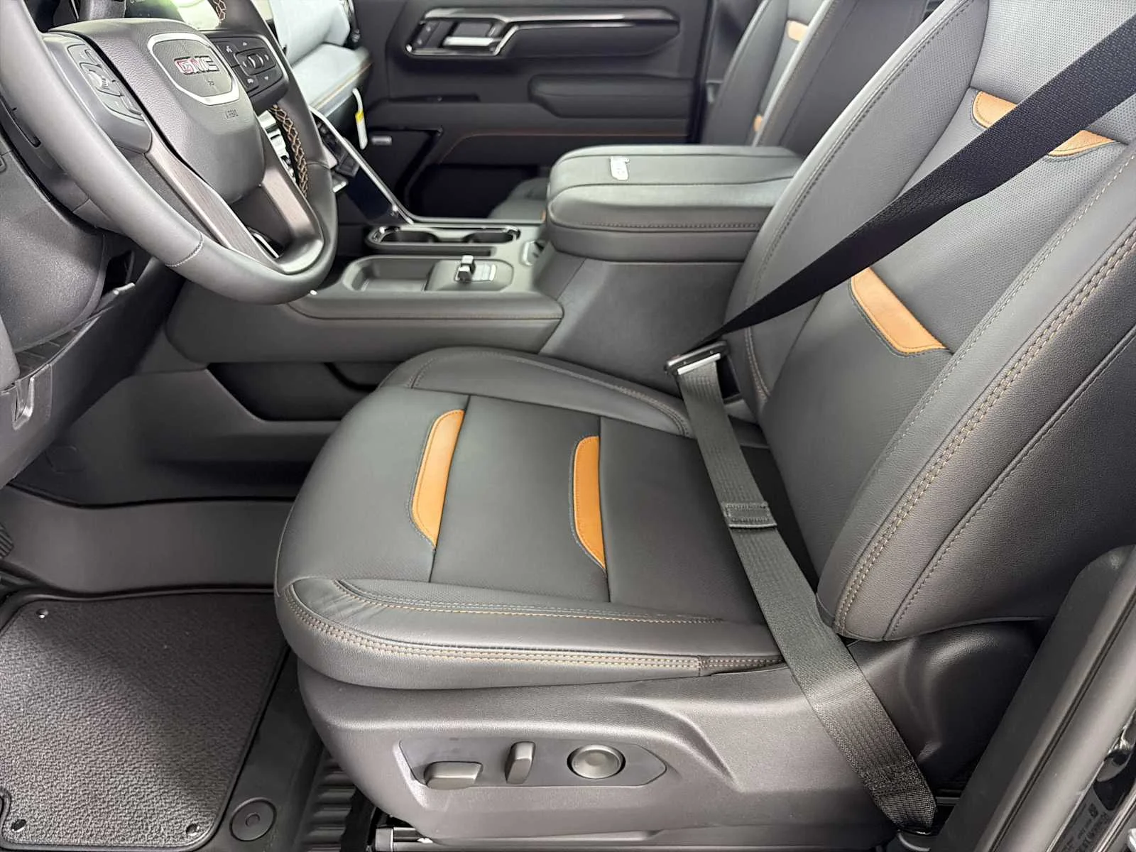 New 2026 Onyx Black GMC AT4 image 7