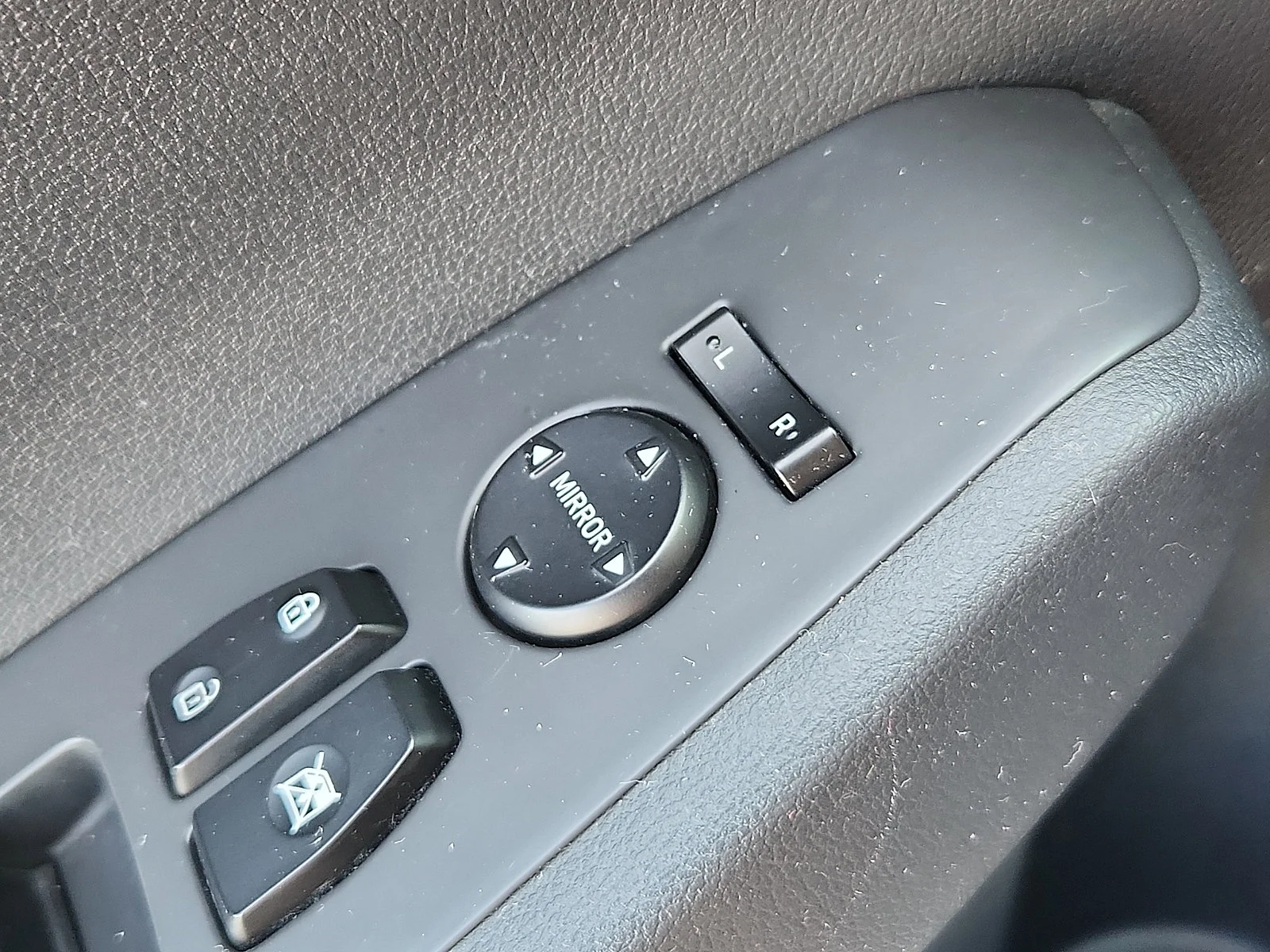 Used 2021 Blue Hyundai SE image 21