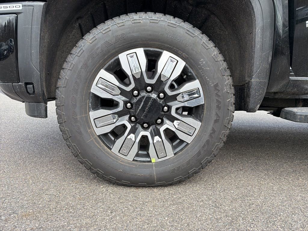 2026 GMC Sierra 2500HD Denali - Photo 8
