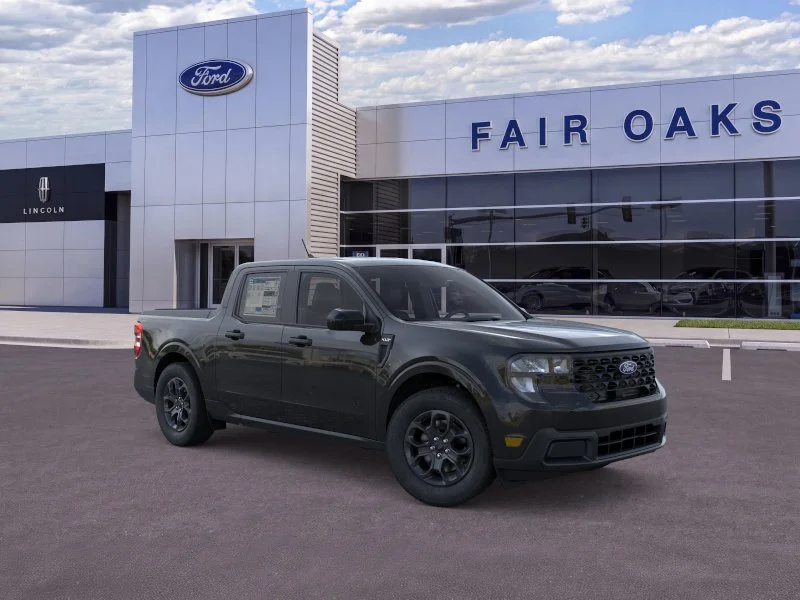 New 2026 Shadow Black Ford XLT image 31