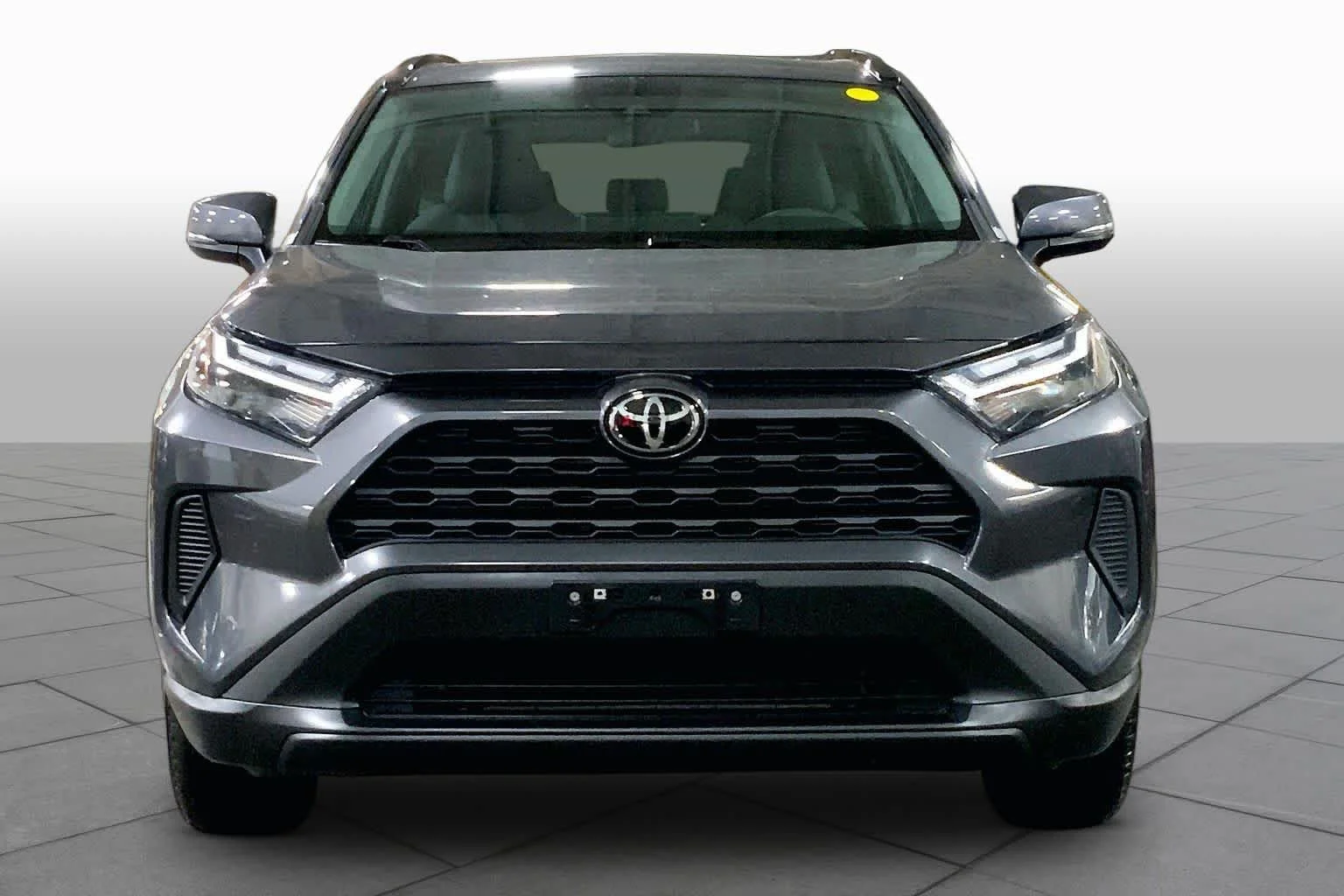 Used 2024 Magnetic Gray Metallic Toyota XLE image 4