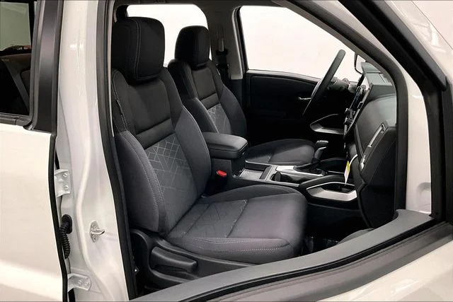 New 2026 Glacier White Nissan SV image 40