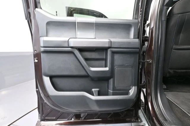 2019 Ford F-150 XLT - Photo 38