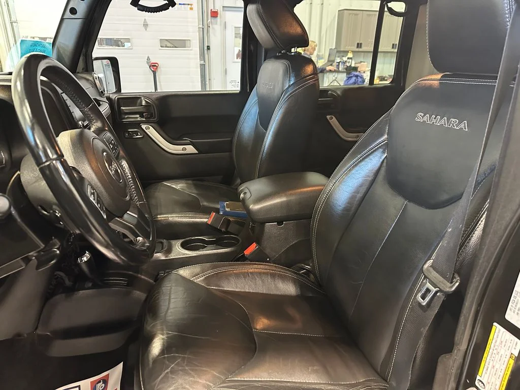 Used 2016 Black Jeep Unlimited Sahara image 14
