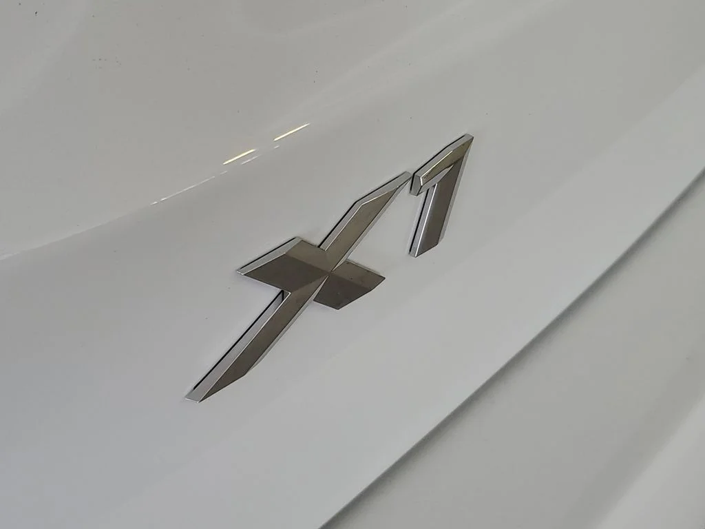 Used 2026 Alpine White BMW xDrive28i image 6