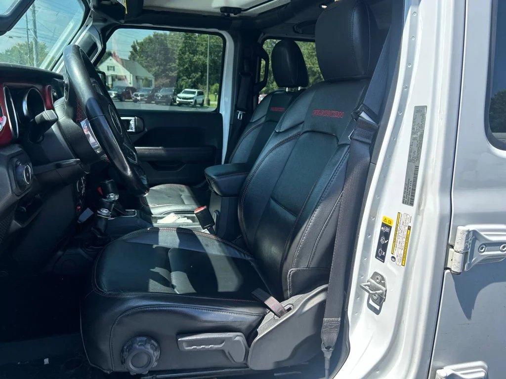 Used 2022 Bright White Clearcoat Jeep Unlimited Rubicon image 10