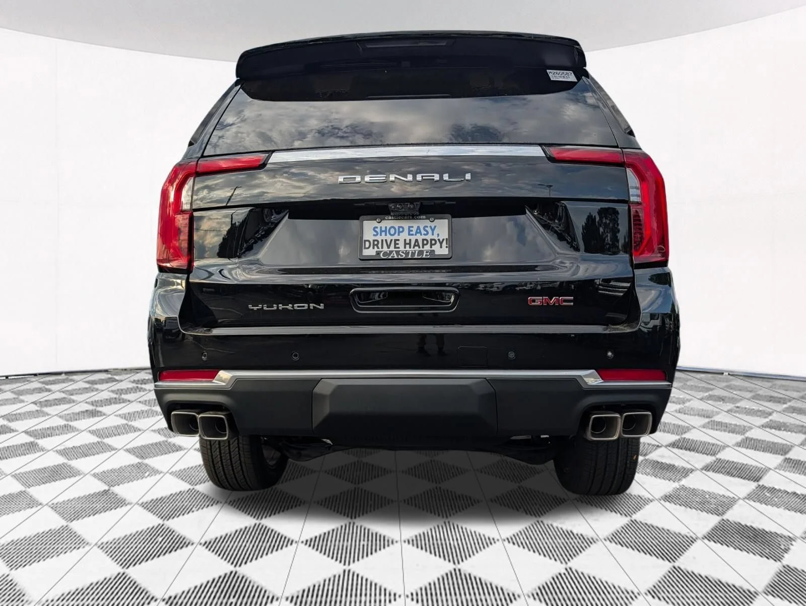 2026 GMC Yukon Denali - Photo 20