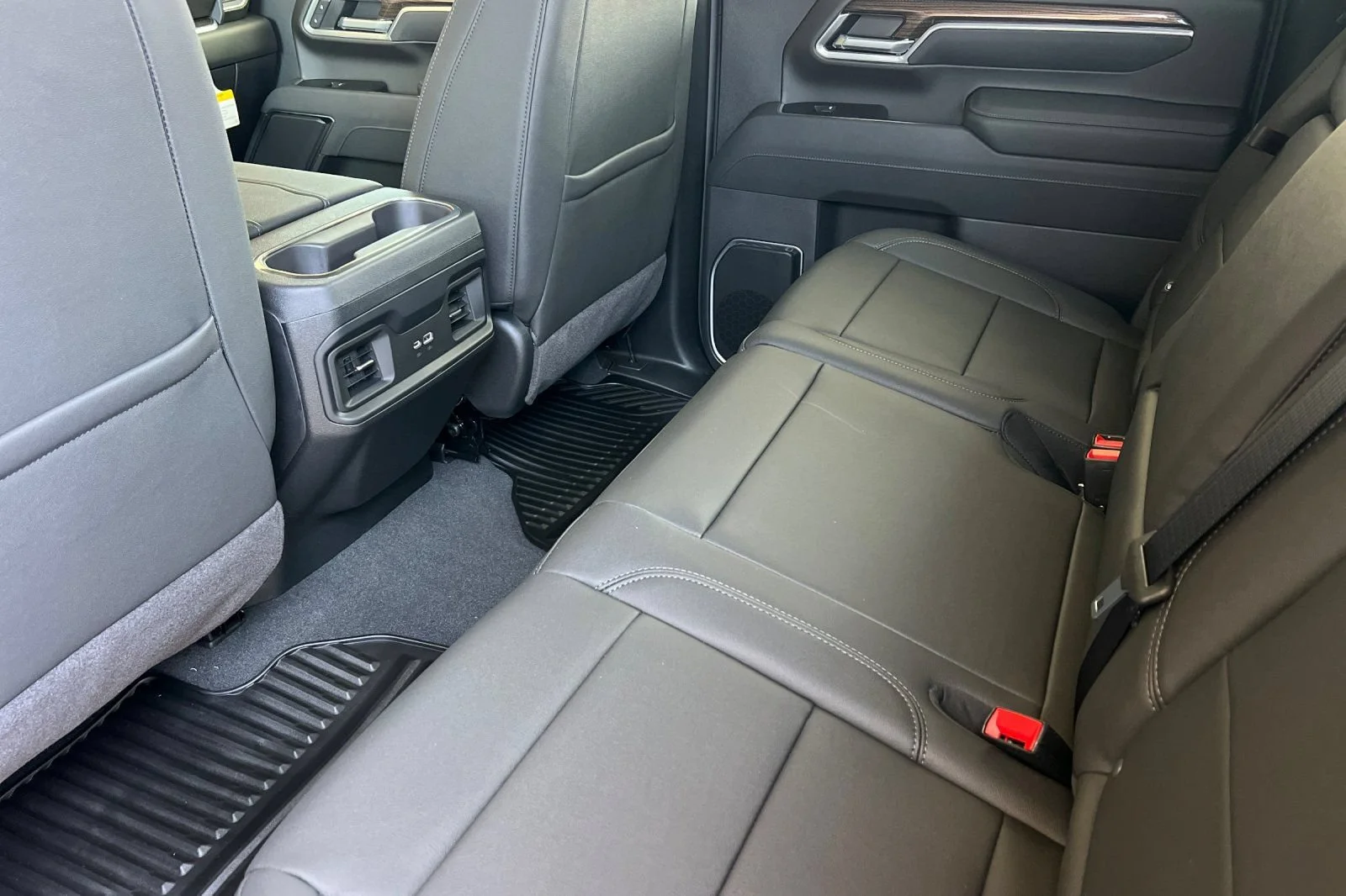 New 2026 Sterling Gray Metallic Chevrolet LT image 12