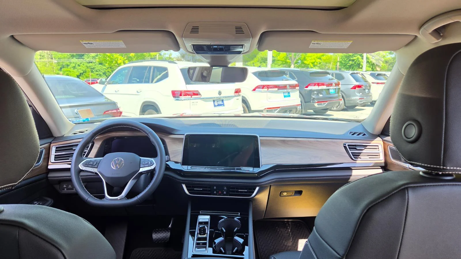 New 2026 Pure Gray Volkswagen 2.0T SE w/Technology image 59