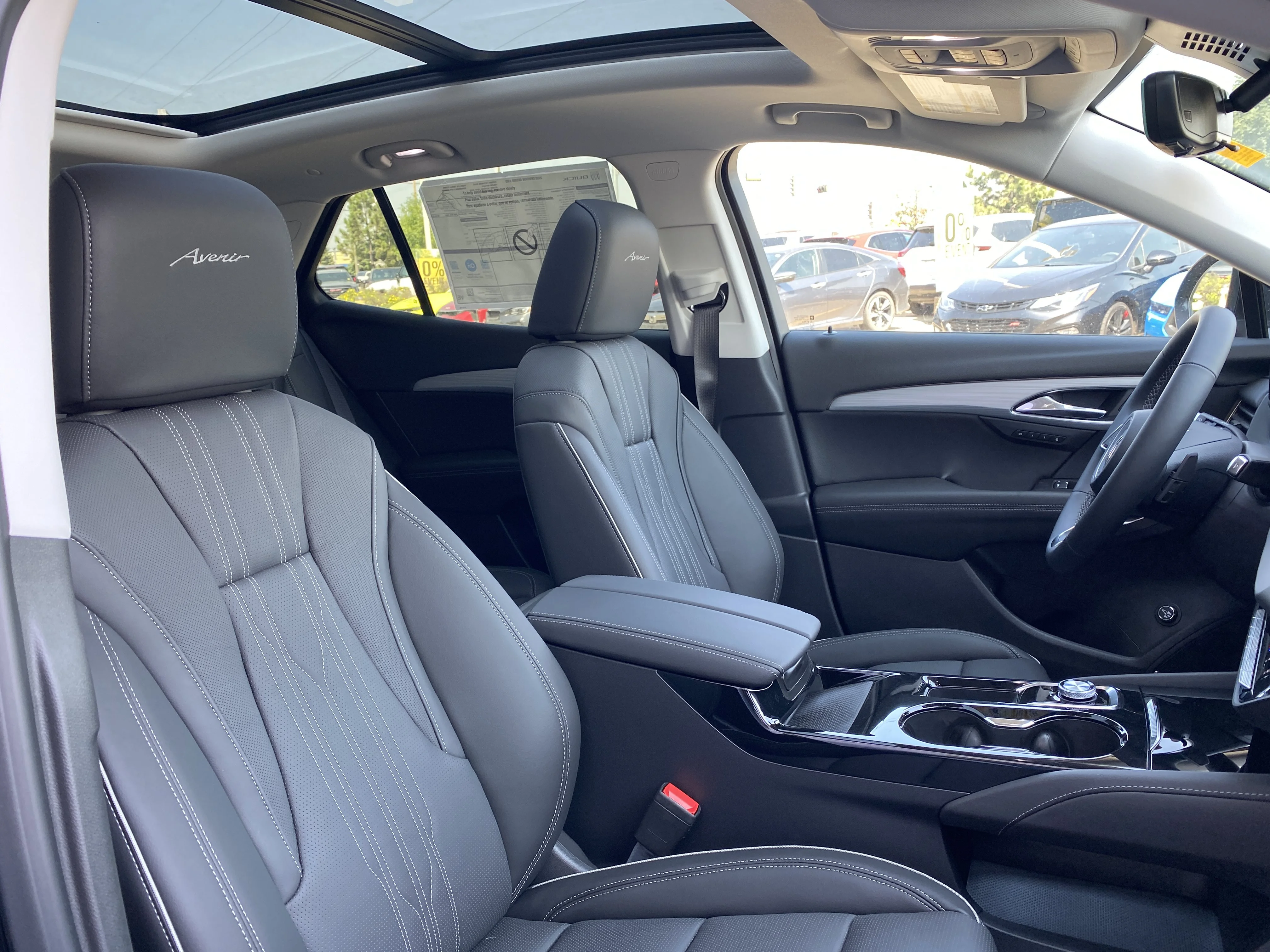New 2026 EBONY TWILIGHT METALLIC Buick Avenir image 31