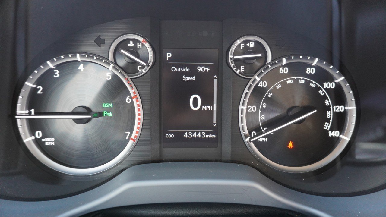 Certified Used 2023 EMINENT WHITE PEARL Lexus GX 460 Premium image 15