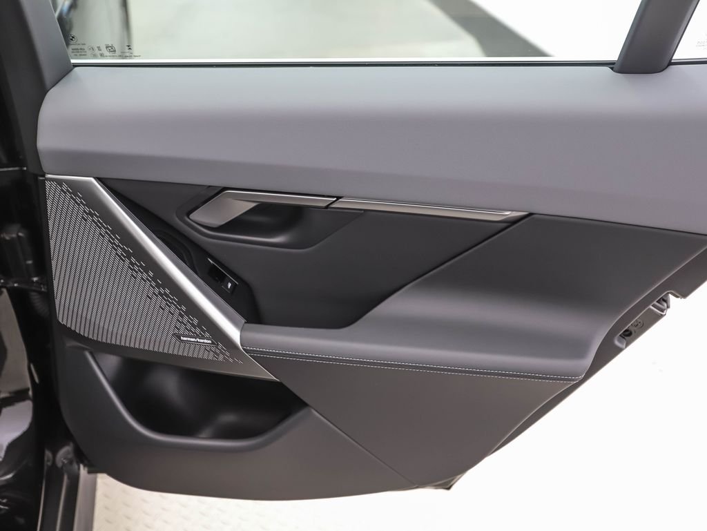2026 BMW 5 Series 530i - Photo 25