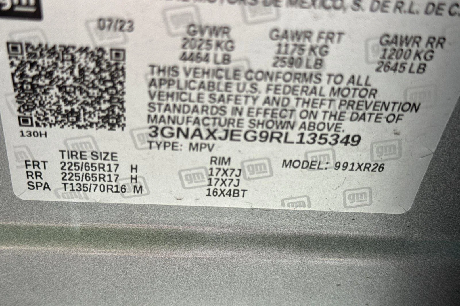 Used 2024 Sterling Gray Metallic Chevrolet LT image 29
