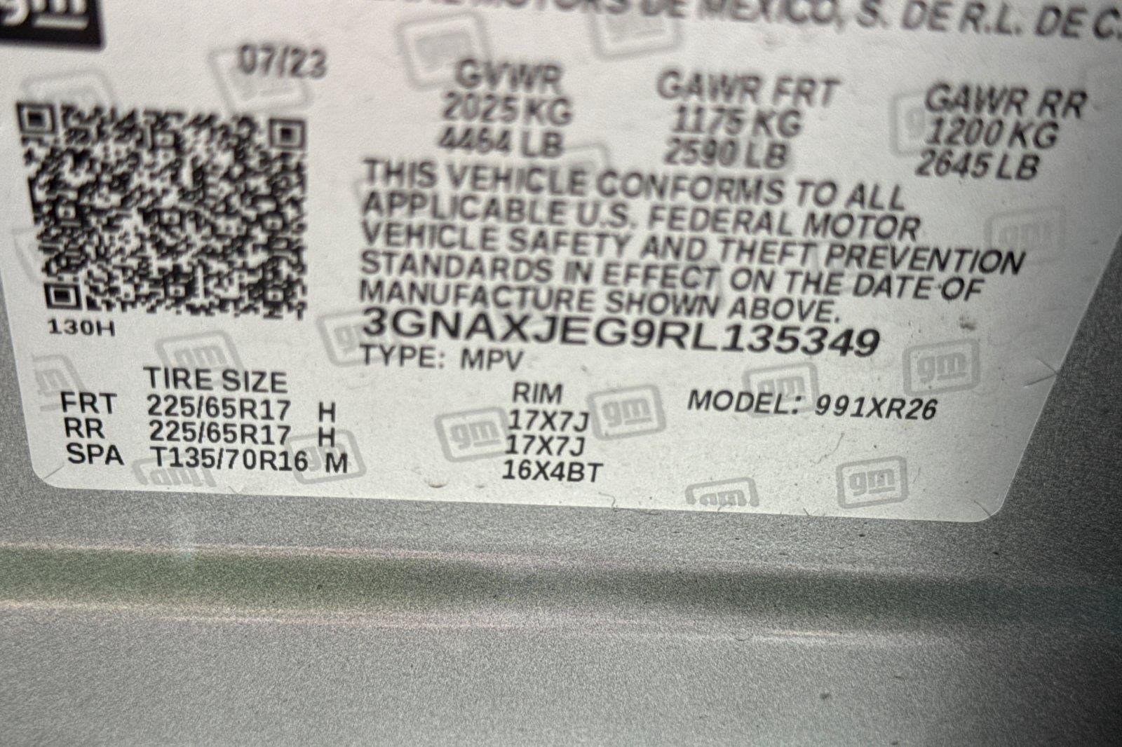Used 2024 Sterling Gray Metallic Chevrolet LT image 29