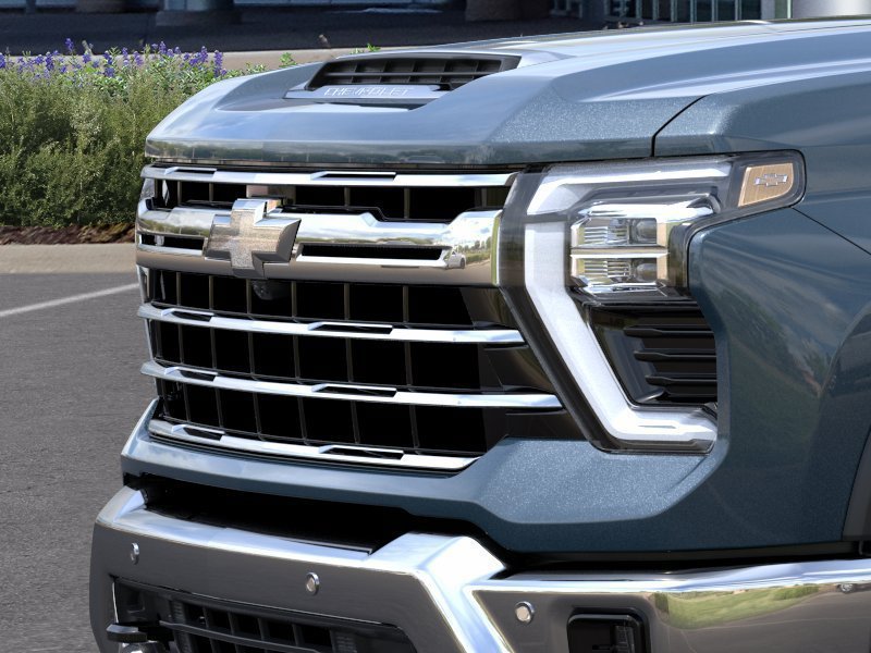 2026 Chevrolet Silverado 3500 HD LTZ - Photo 14