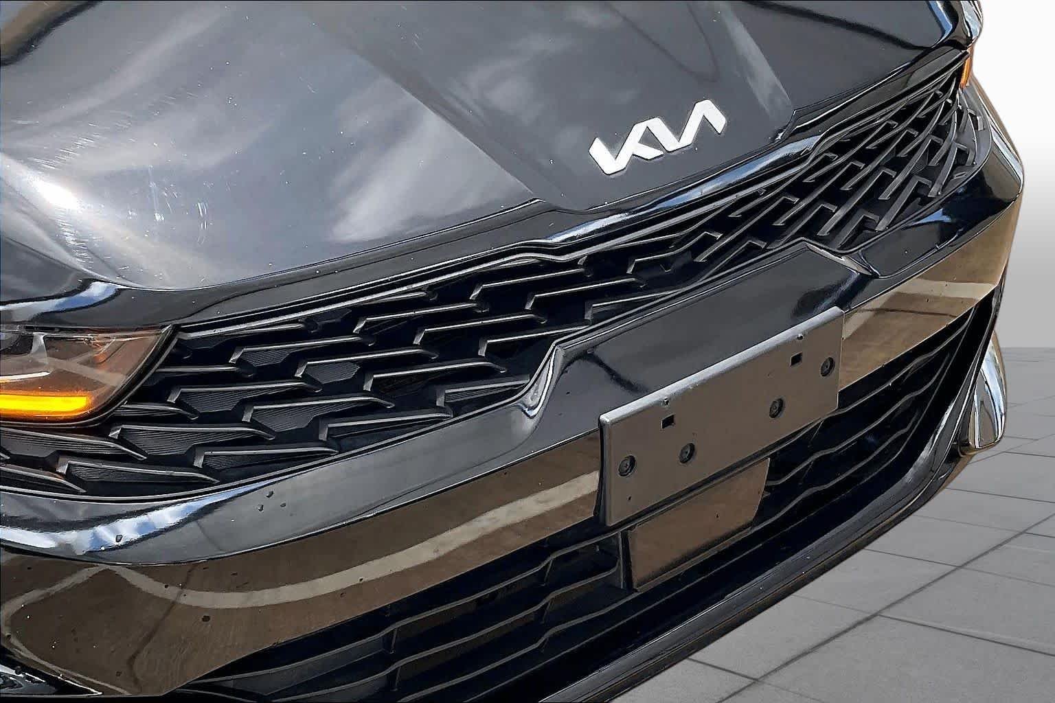Used 2022 Ebony Black Kia GT-Line image 28