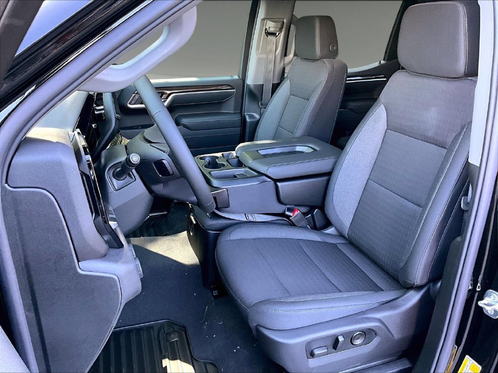 2026 Chevrolet Silverado 1500 LT - Photo 10