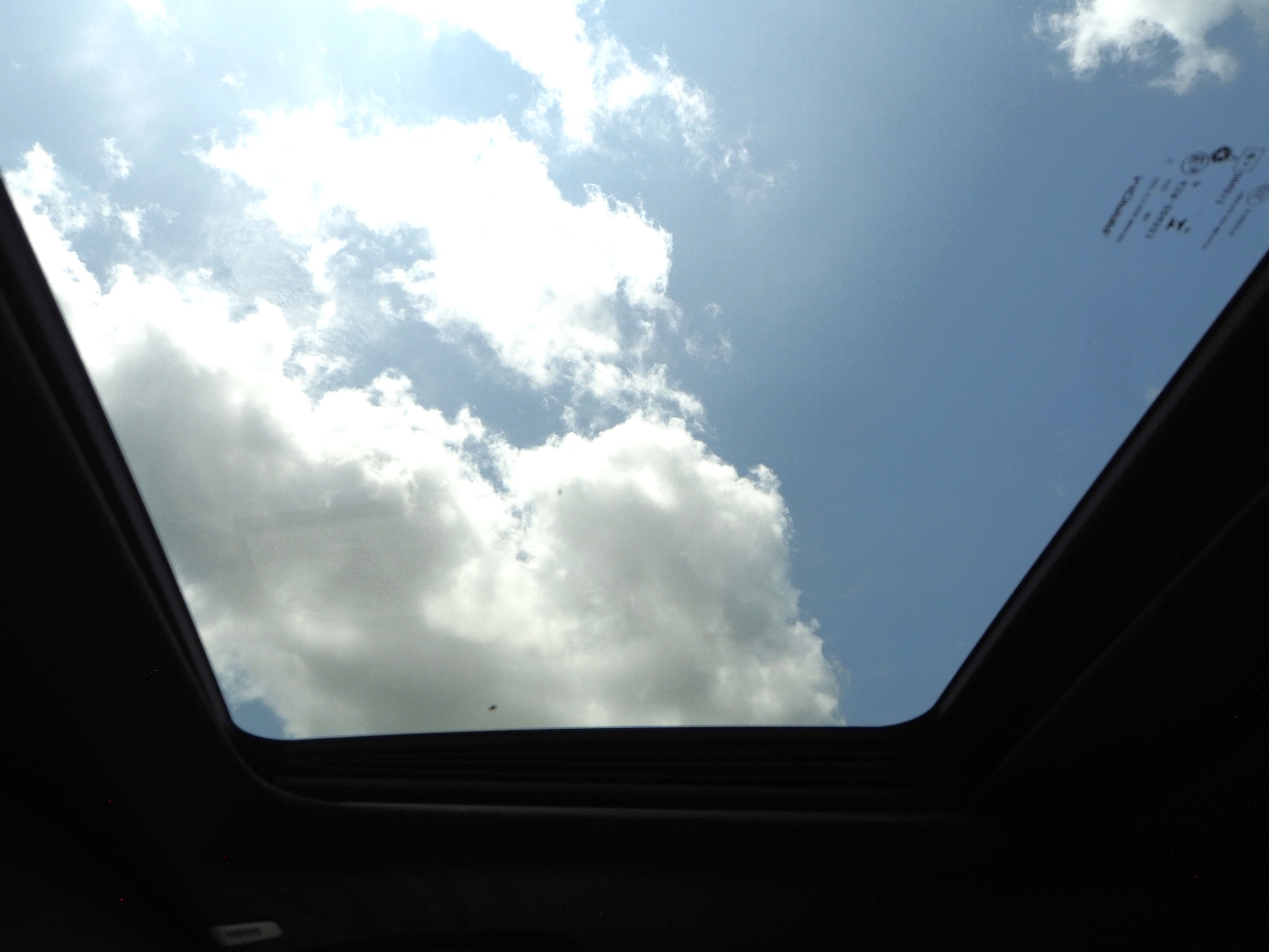 2025 Dodge Durango R/T Premium photo 3