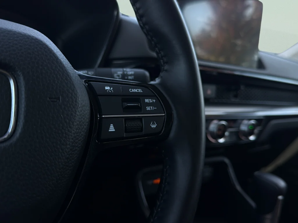 Used 2026 Black Honda EX-L image 15