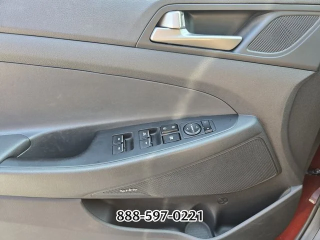 Used 2018 Red Hyundai Limited image 32