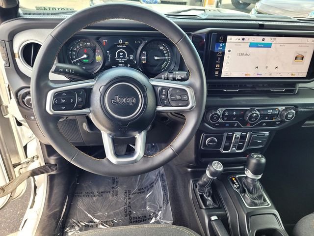 Used 2024 Silver Jeep Sahara 4xe image 9