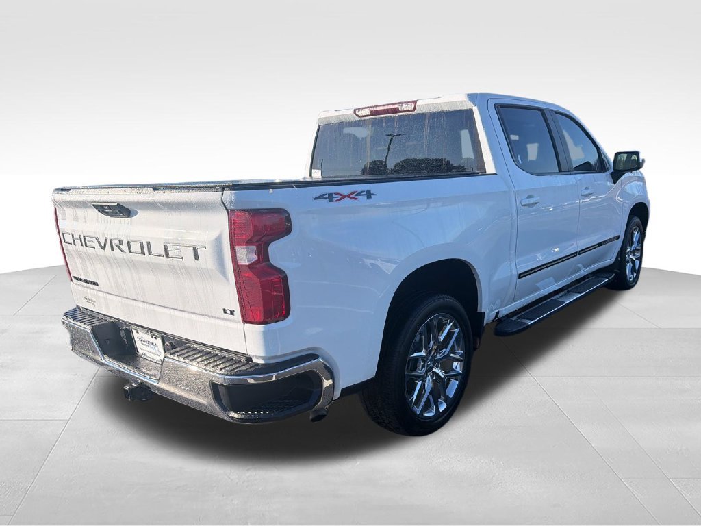 Used 2023 White Chevrolet LT image 6