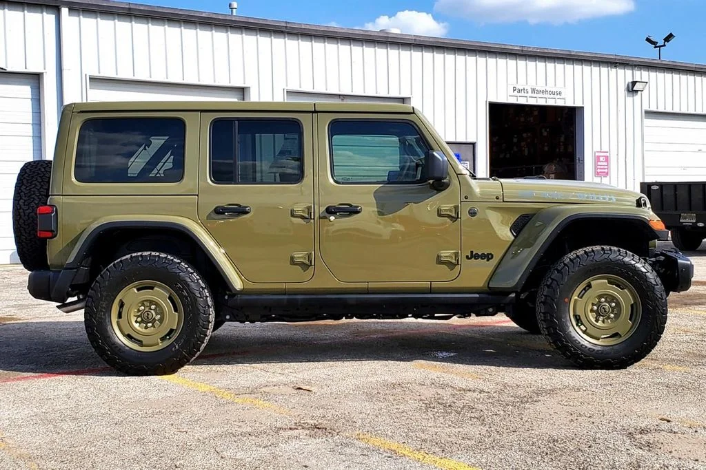 New 2025 Green Jeep Willys 4xe image 4