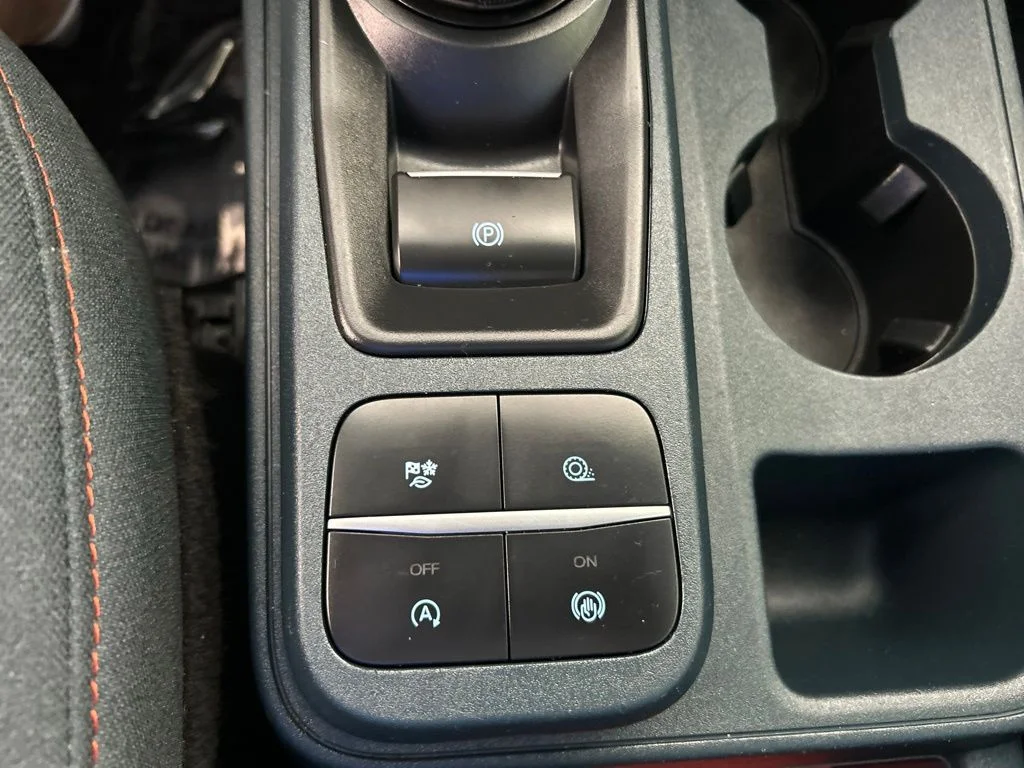 Used 2022 Blue Ford XLT image 46
