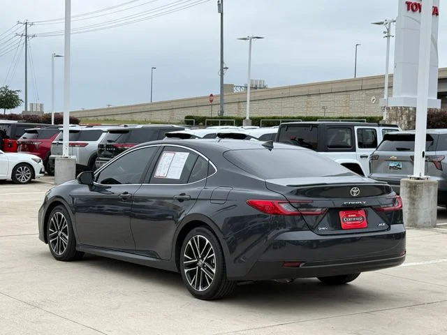Used 2025  Toyota XLE image 4