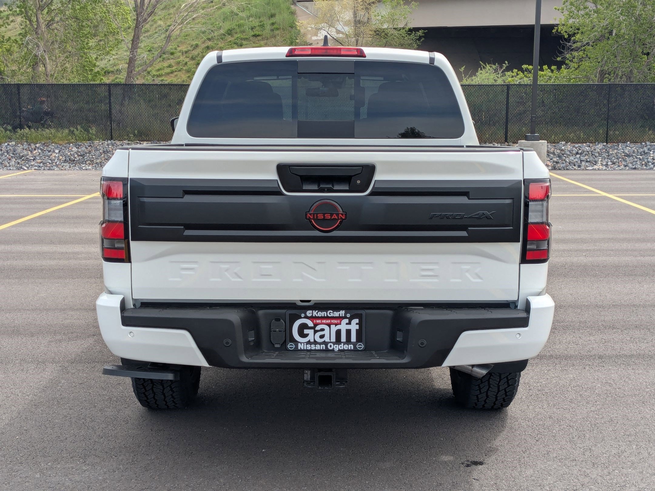 New 2026 Glacier White Nissan PRO-4X image 4