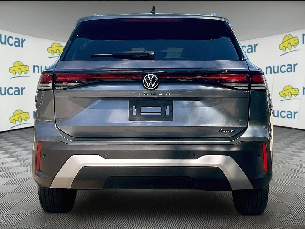 Certified Used 2025 Gray Volkswagen 2.0T S image 5