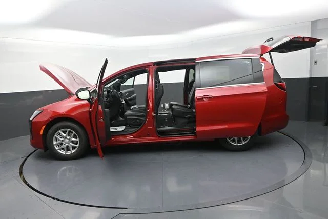 New 2027 Red Hot Pearl-Coat Exterior Paint Chrysler Select image 31