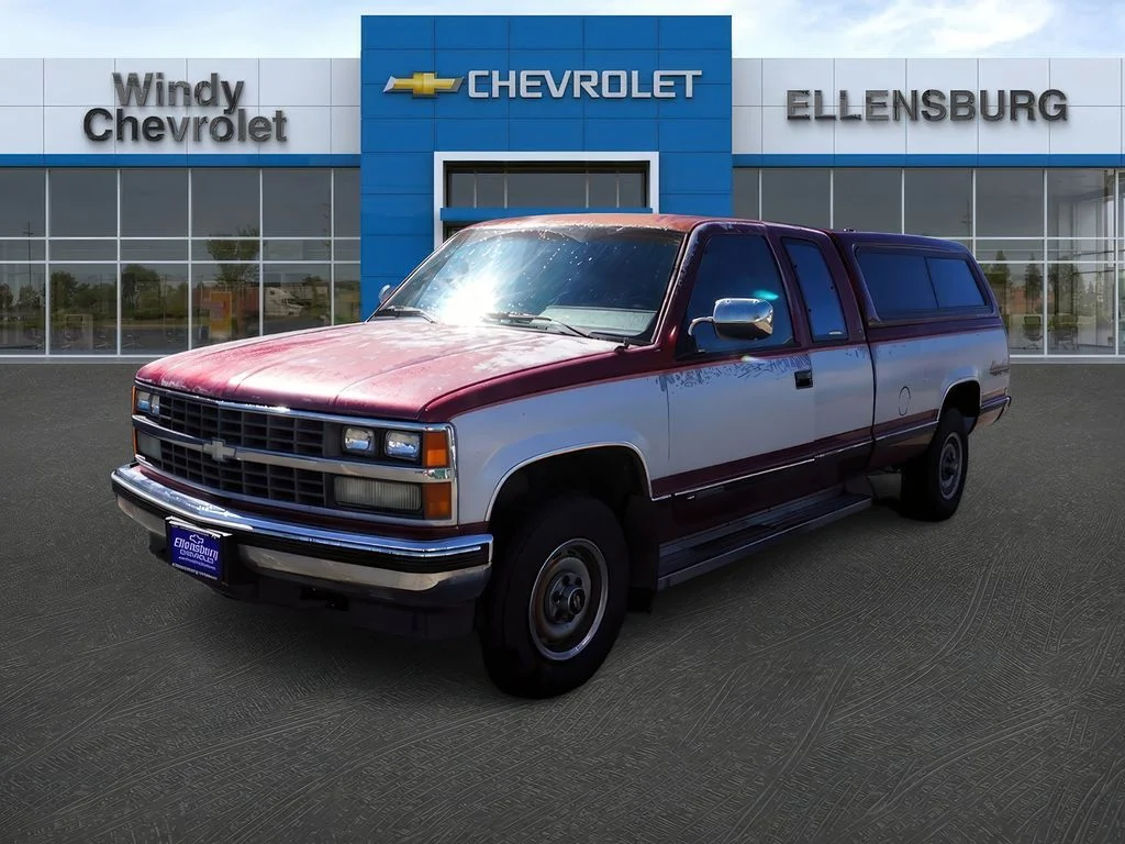 Used 1989 Red Chevrolet  image 3