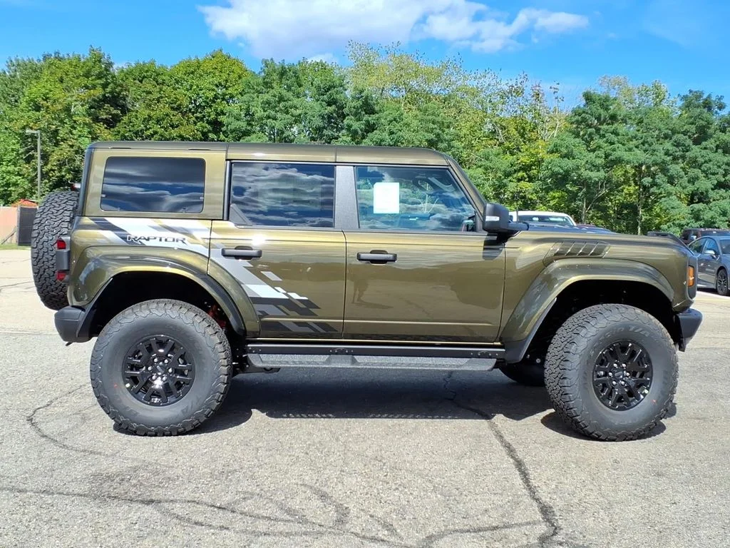New 2026 Shelter Green Metallic Ford Raptor image 3