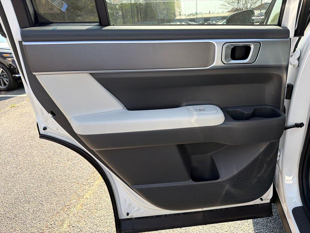 New 2026 White Hyundai SE image 22