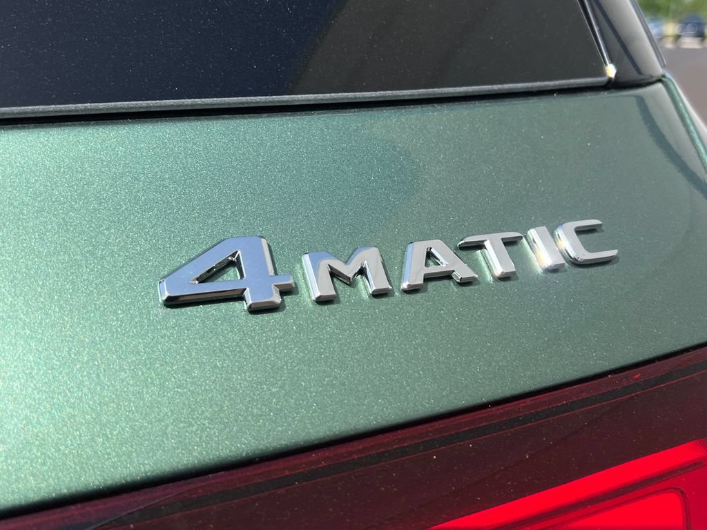 New 2026 MANUFAKTUR Ireland Mid Green Metallic Mercedes-Benz GLE 450 image 70