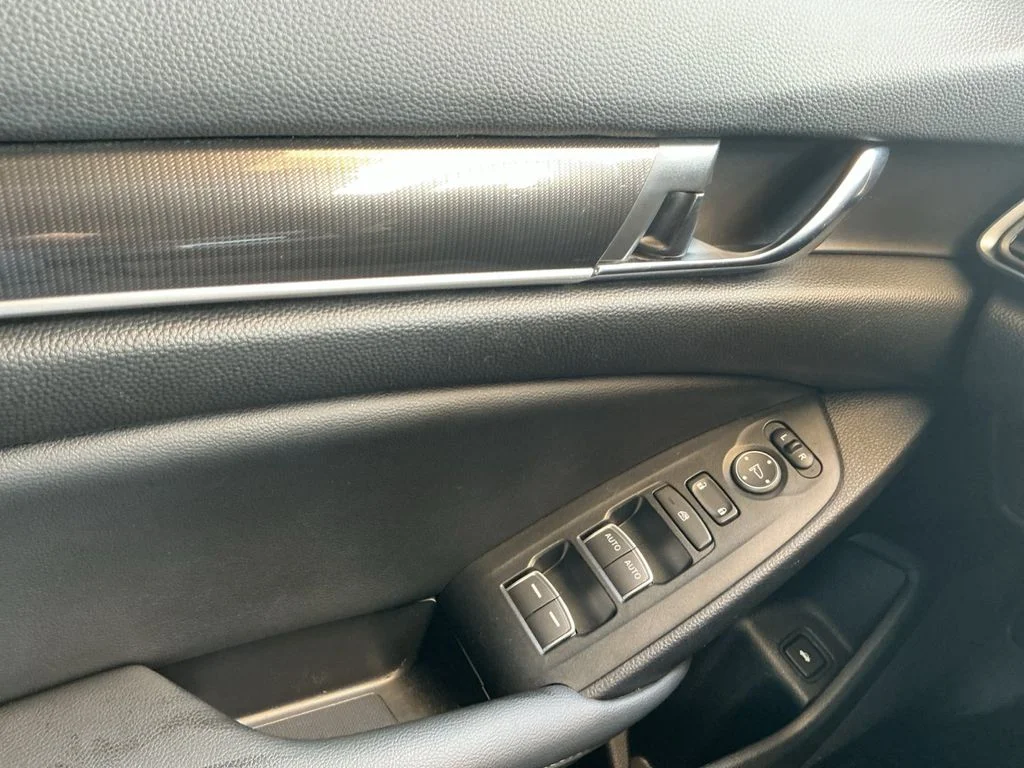 Used 2022 Blue Honda Sport image 10