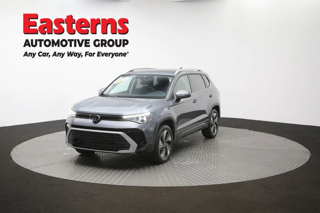 Used 2025 Gray Volkswagen 1.5T SE image 53