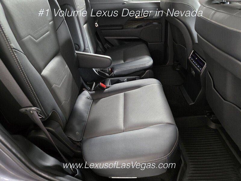 Used 2024 Nebula Gray Pearl Lexus 550 Luxury image 20