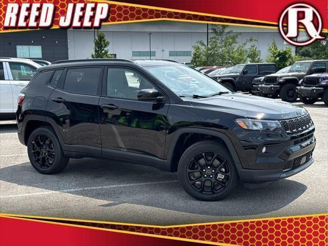 New 2026 Diamond Black Crystal Pearl-Coat Exterior Paint Jeep Latitude image 1