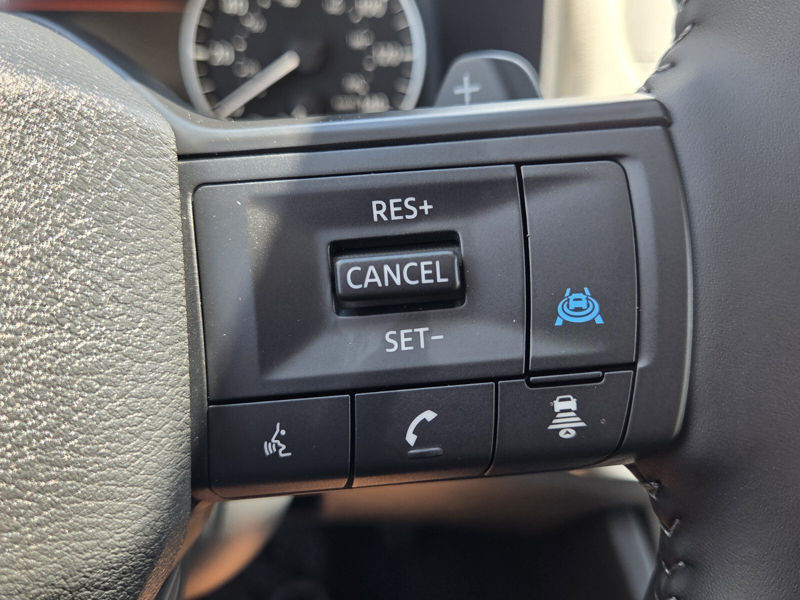 Used 2026 Obsidian Green Nissan Dark Armor image 23