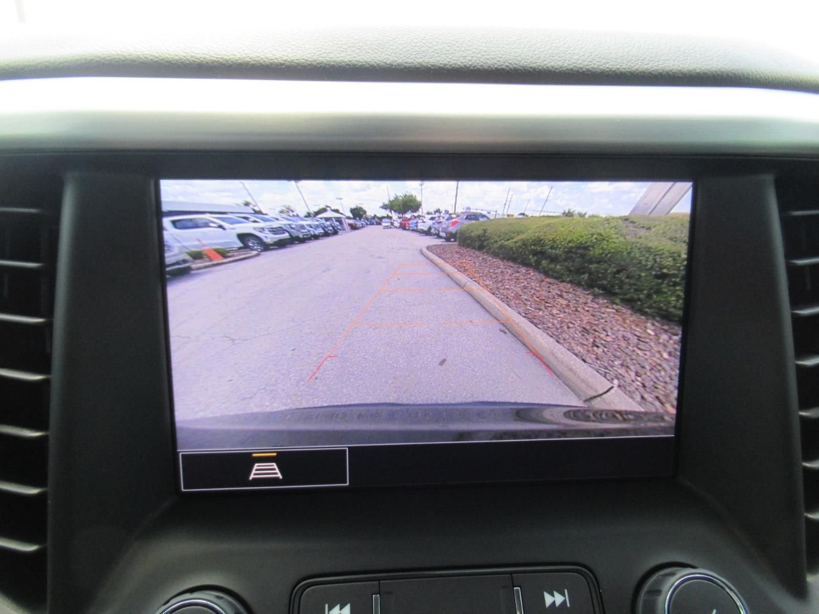 Used 2023 Black GMC SLE image 29