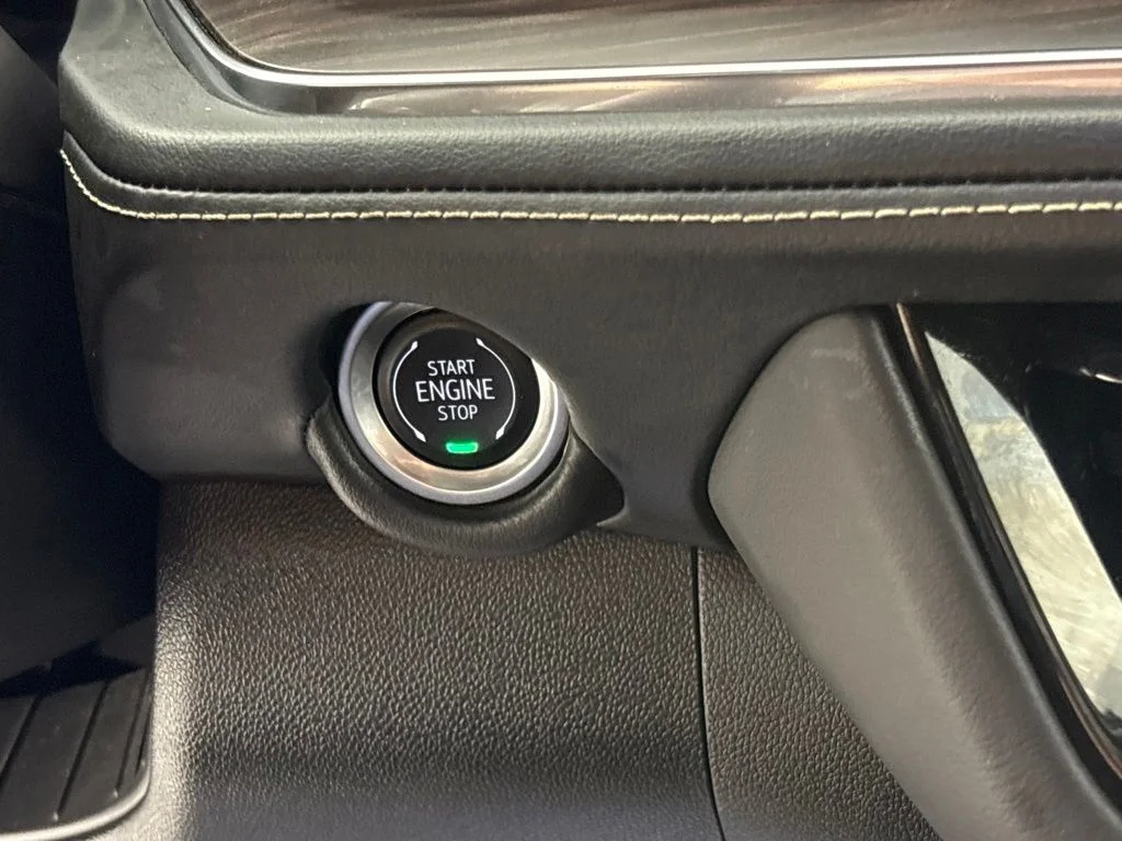 Used 2025 Gray Chevrolet Premier image 36