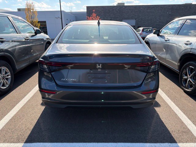Used 2024 Gray Honda EX image 5