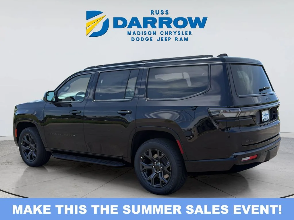 New 2026 High Gloss Black Exterior Paint Jeep Limited Altitude image 3