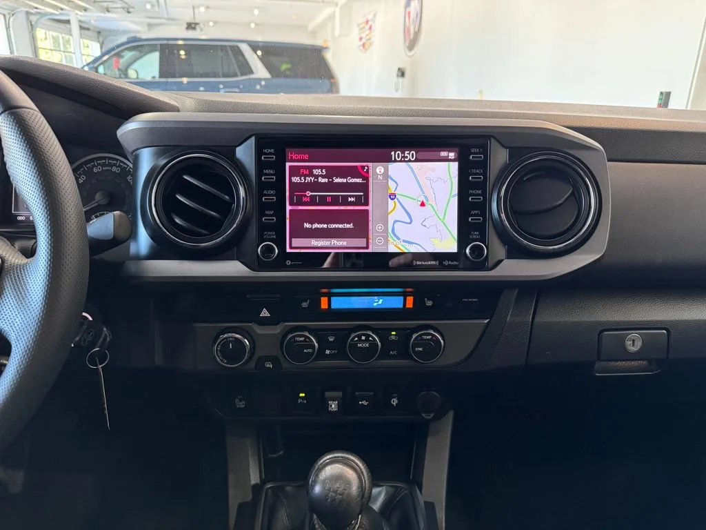 2023 Toyota Tacoma TRD Sport - Photo 18