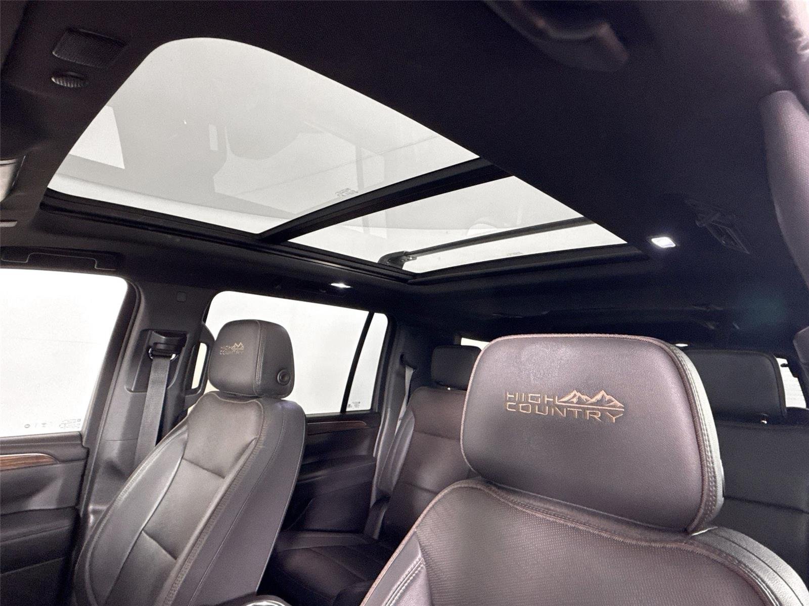 Used 2023 Black Chevrolet High Country image 6