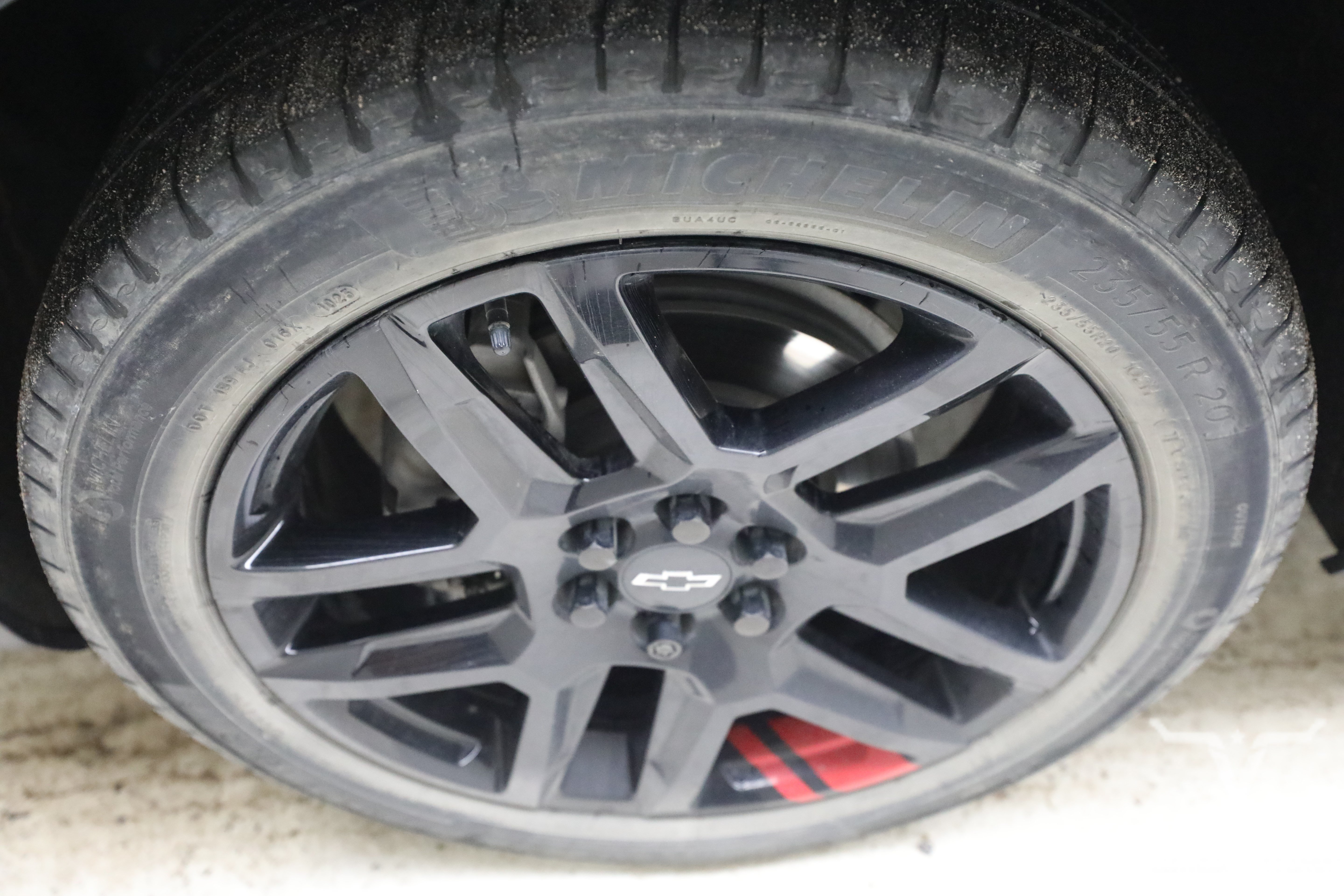 Used 2023 Sterling Gray Metallic Chevrolet Y image 10